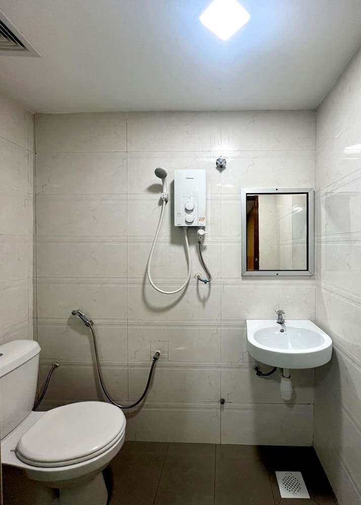 Business Double Room - Photo 3