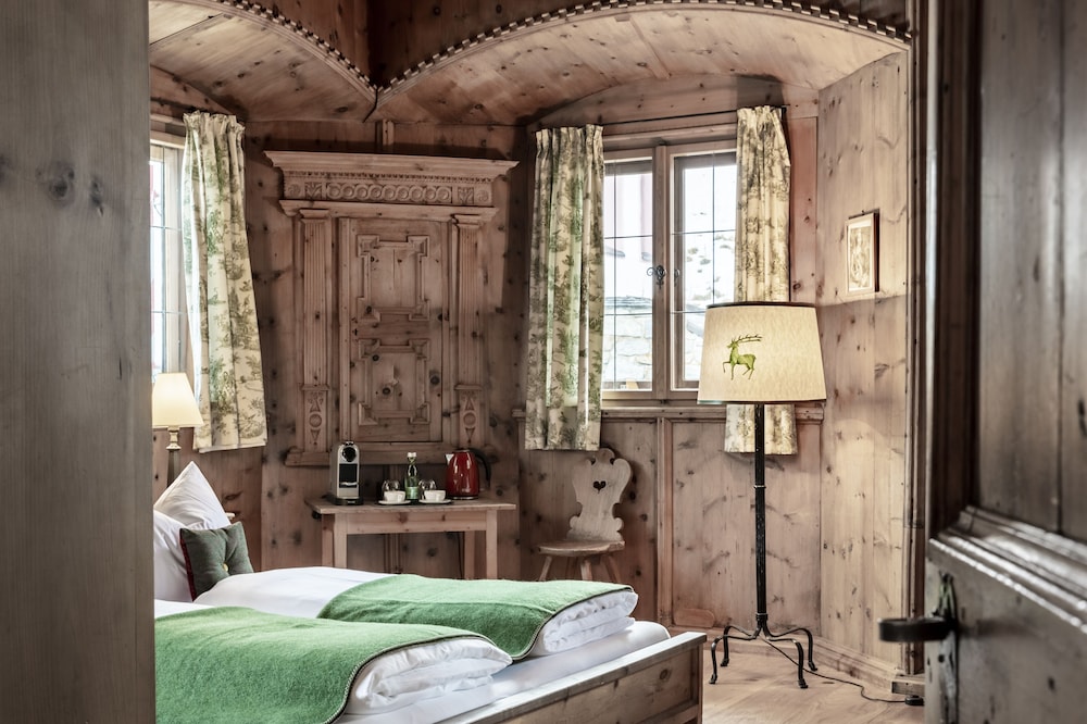 Deluxe Double Room (Fürstenzimmer Jagdschloss) photo 2