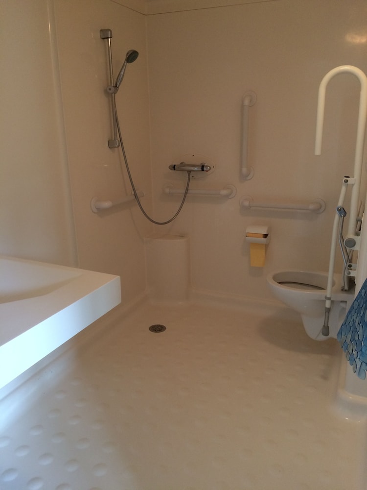 Mobile Home, Accessible photo 2