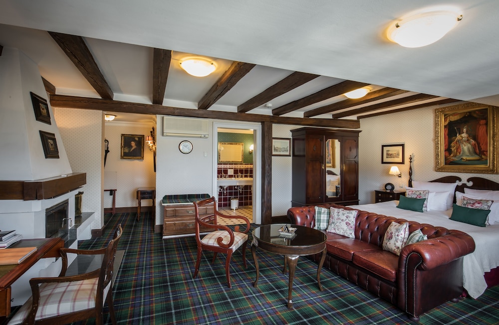 Suite, City View - Photo 5