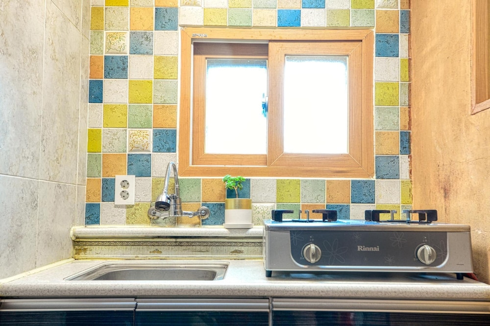 Basic Room, 1 Bedroom (Seolaim) - Photo 8