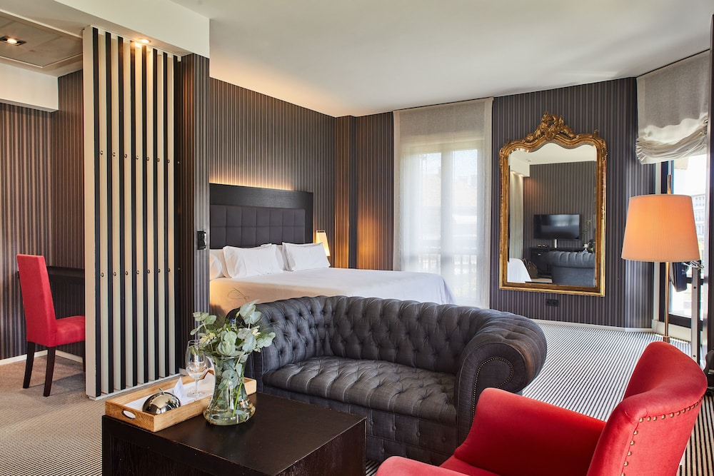Junior Suite, Terrace, Garden View
