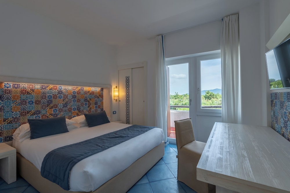 Classic Room, Garden View - Photo 1