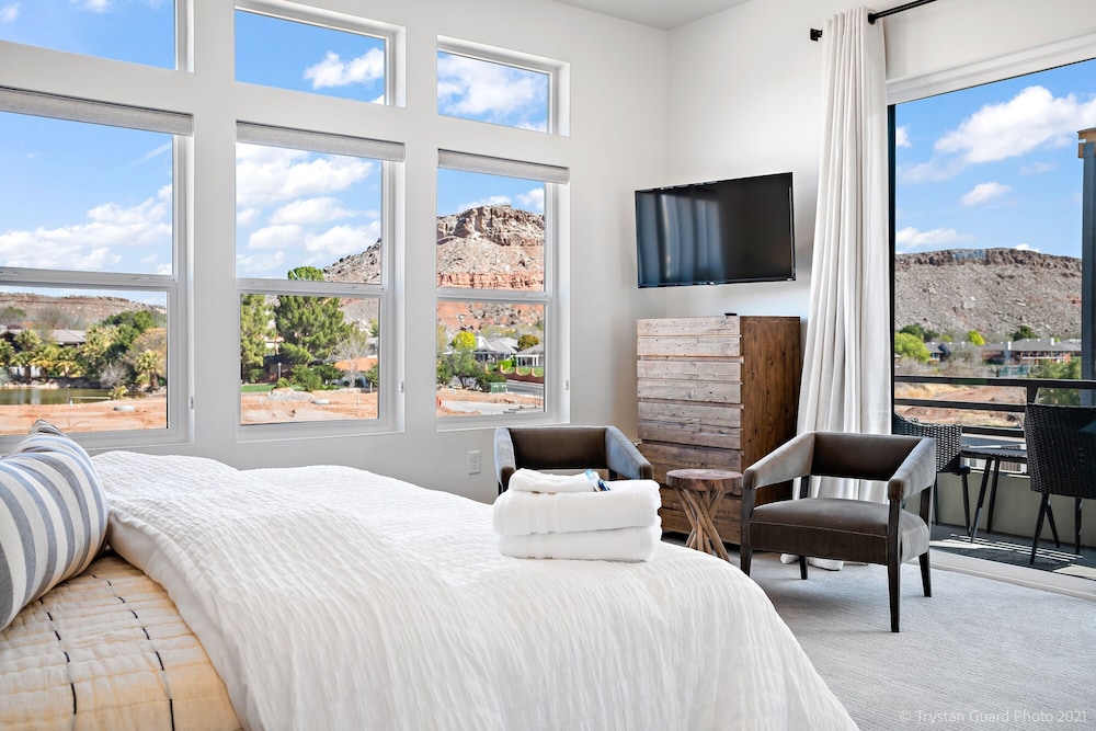 Townhome, 4 Bedrooms