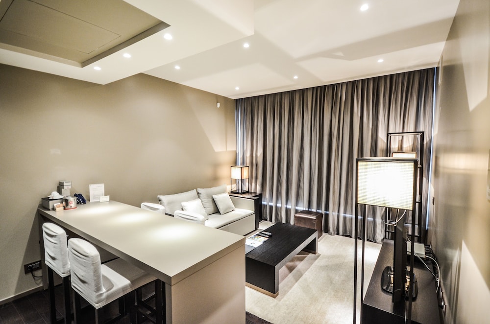 City Suite