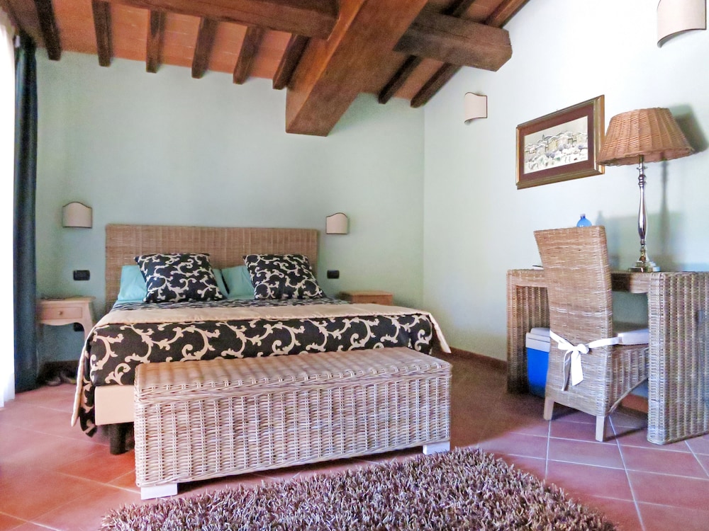 Quadruple Room photo 2