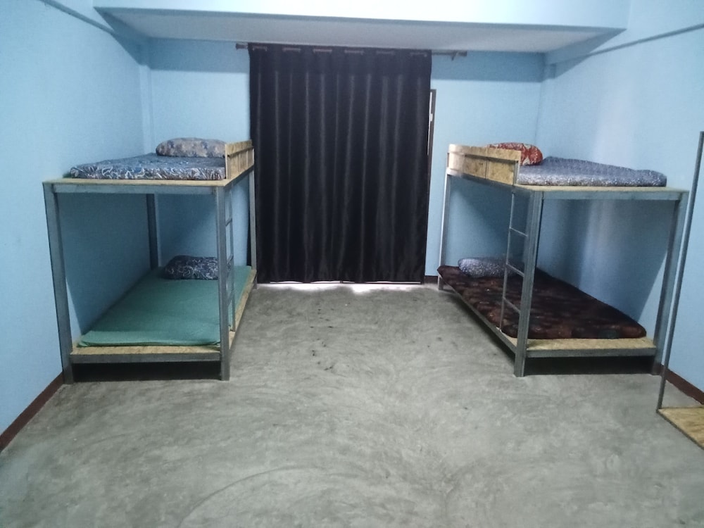 Basic Shared Dormitory, Balcony, City View photo 1