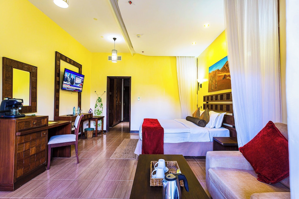 Standard Double or Twin Room, Balcony, Garden View photo 1