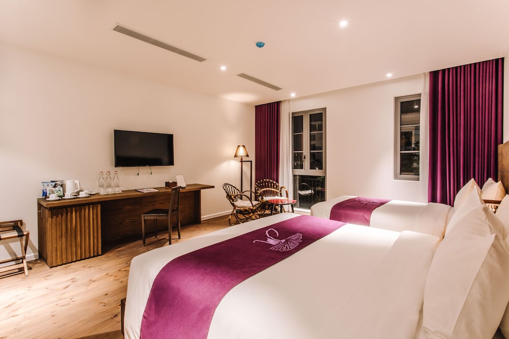 Premium Triple Room - Photo 1