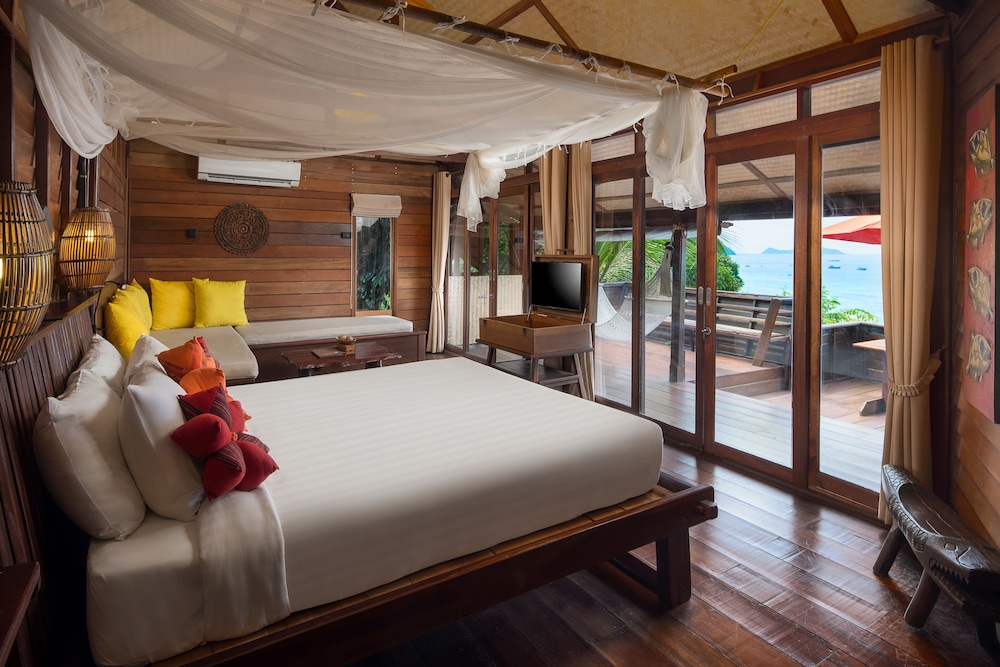 Deluxe Sea View