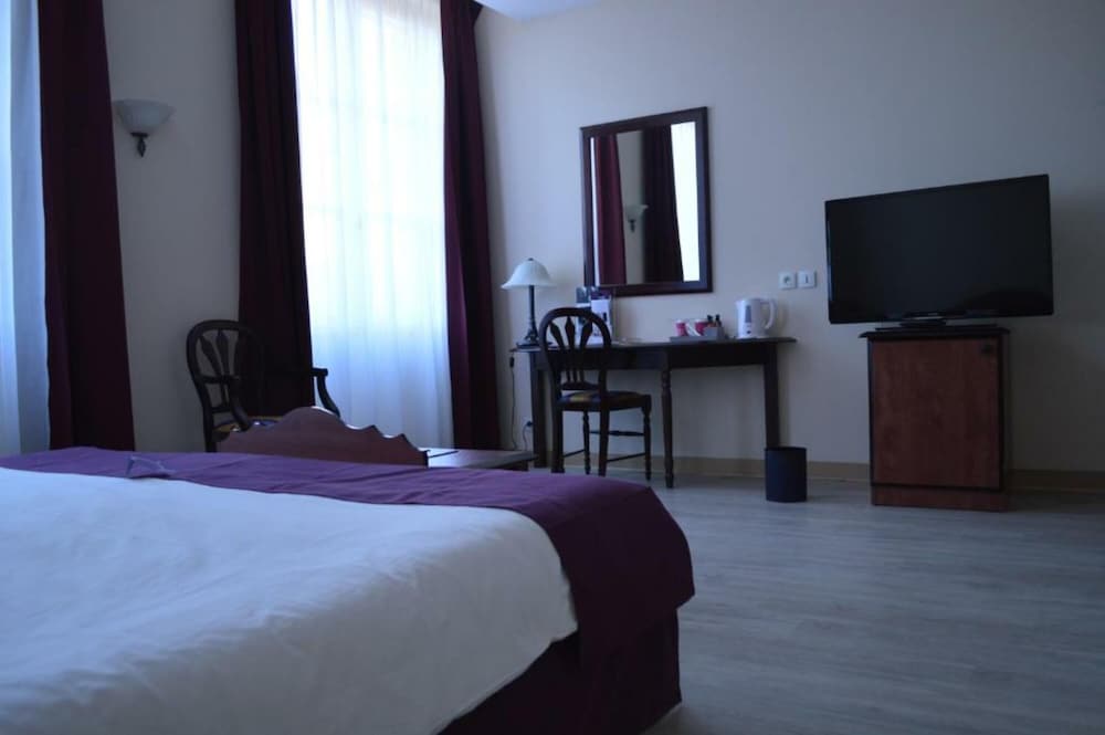 Standard Double Room, 1 Double Bed (Shower) - Photo 1