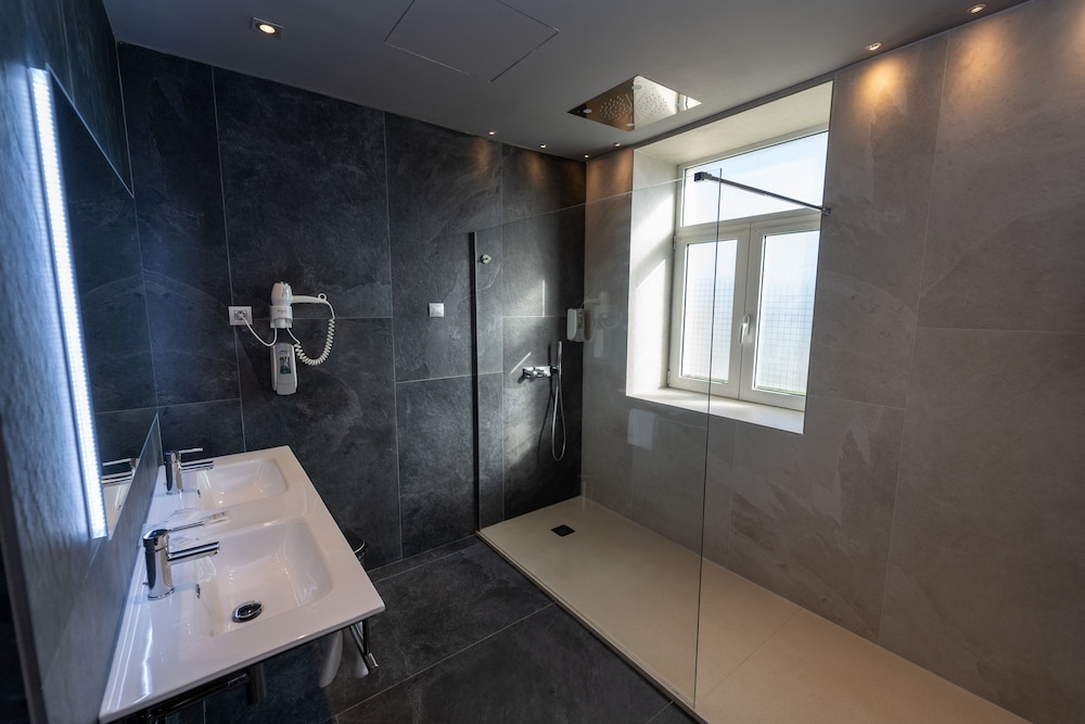 Chromotherapy Junior Suite photo 3