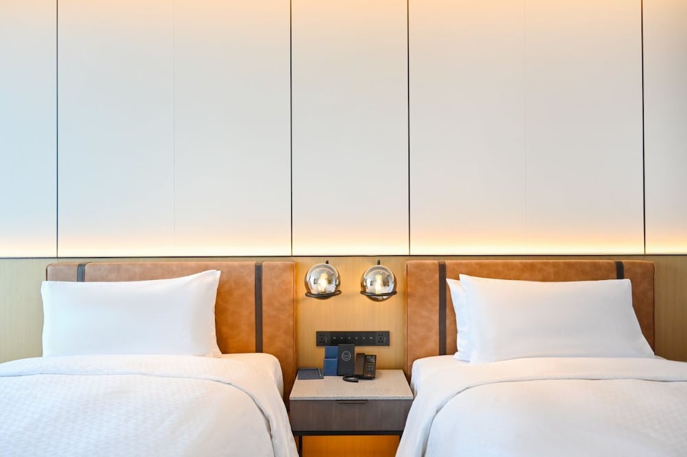 Premium Room, 2 Double Beds, City View photo 3