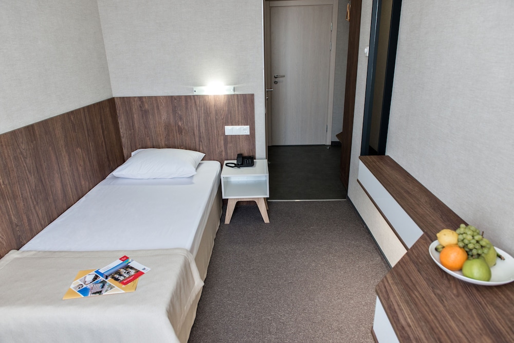Business Single Room
