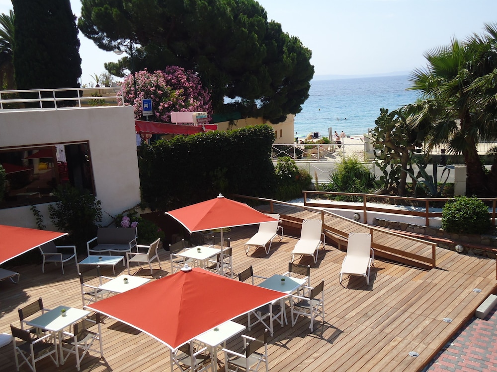 Family Room, Terrace, Sea View photo 3