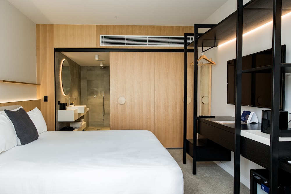 Elizabeth Quay Studio