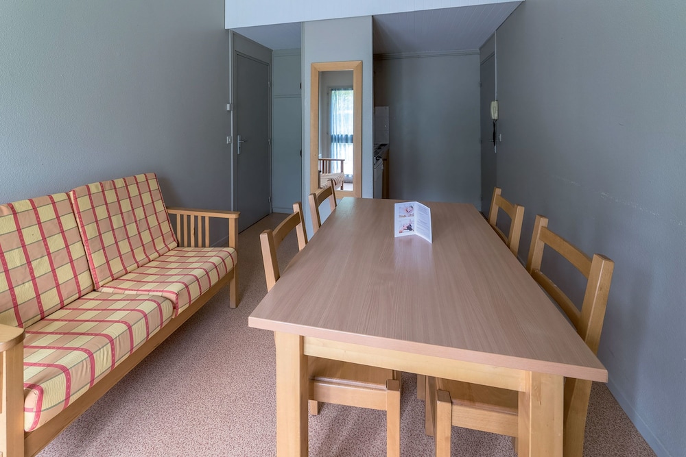 Essential 3-room apartment 5 people photo 3
