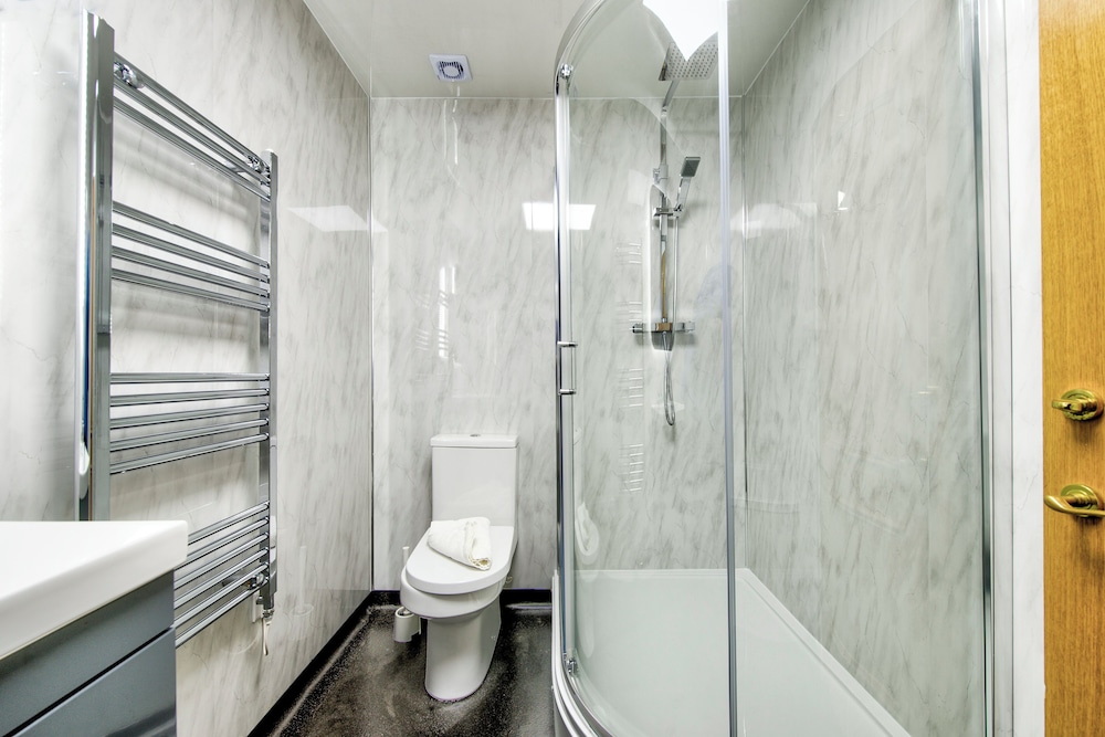 Deluxe Double Room - Photo 9
