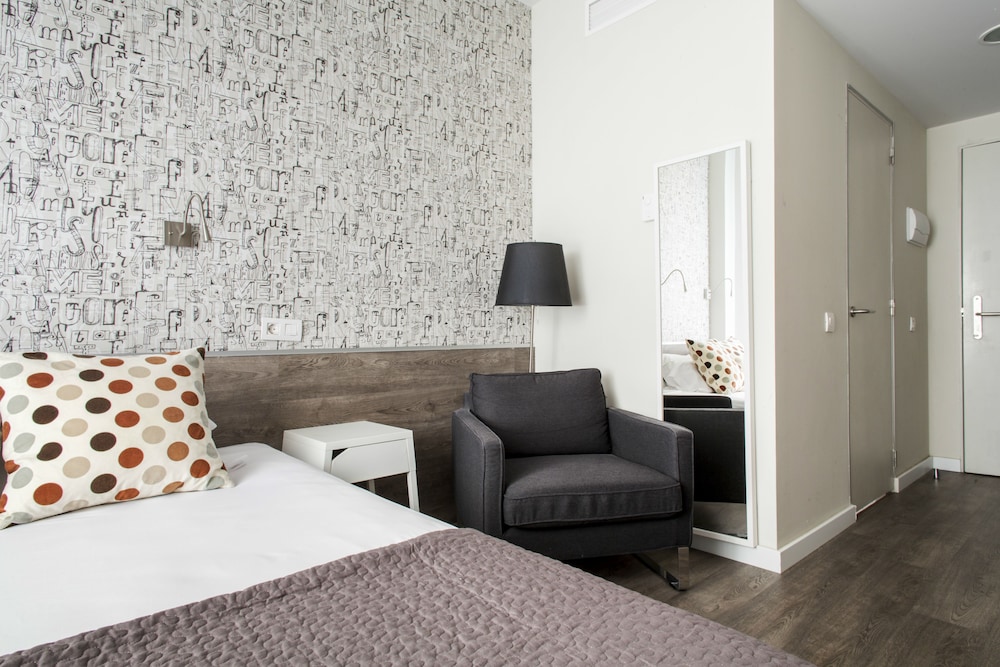 Executive Studio, 1 Double Bed photo 3