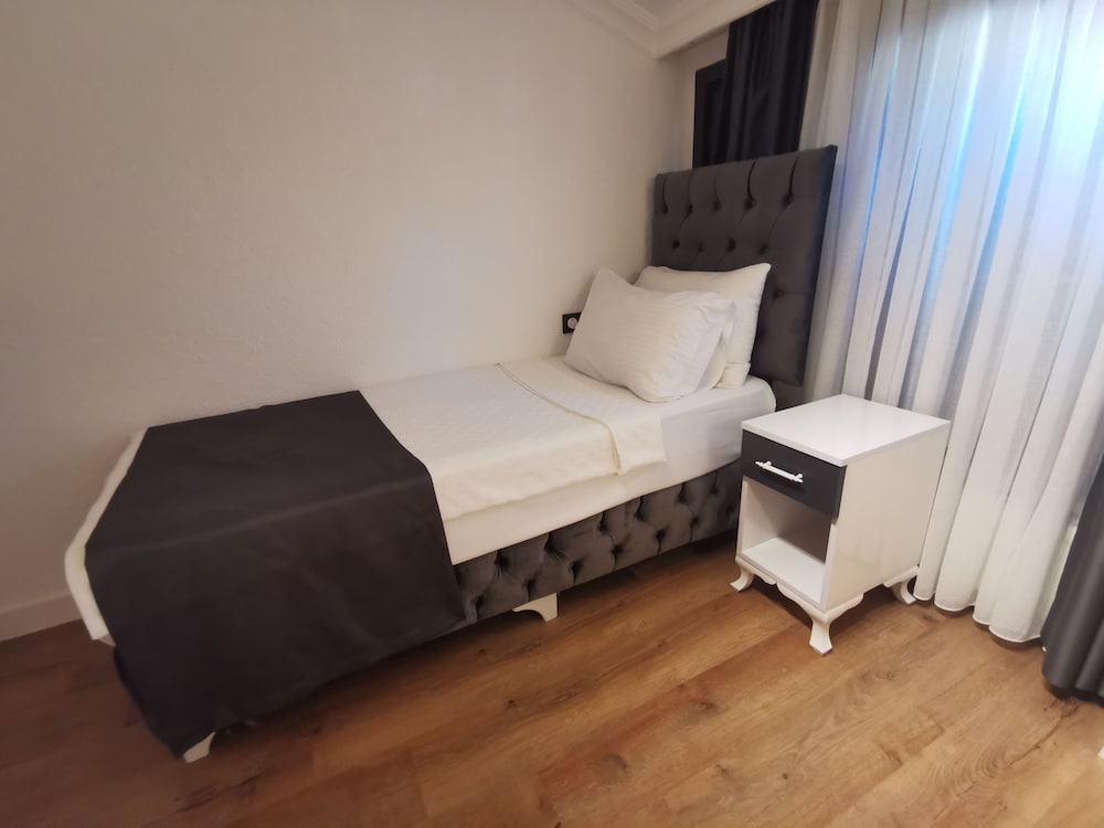 EKONOMIK TEK KISILIK ODA photo 3