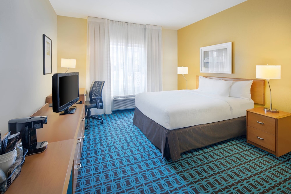 Room, 1 Double Bed - Photo 2
