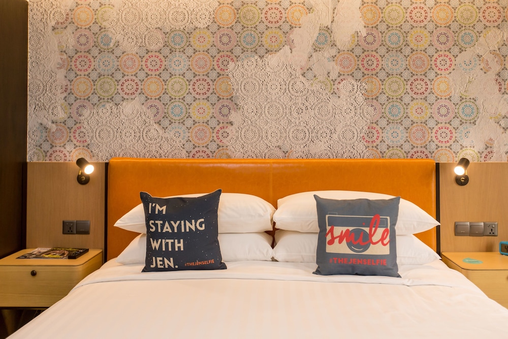Deluxe Room, 2 Twin Beds - Photo 1