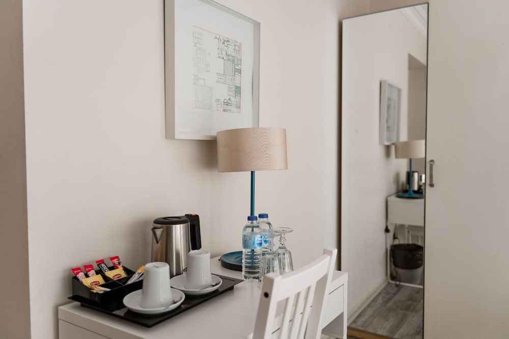 Deluxe Double Room Single Use photo 3
