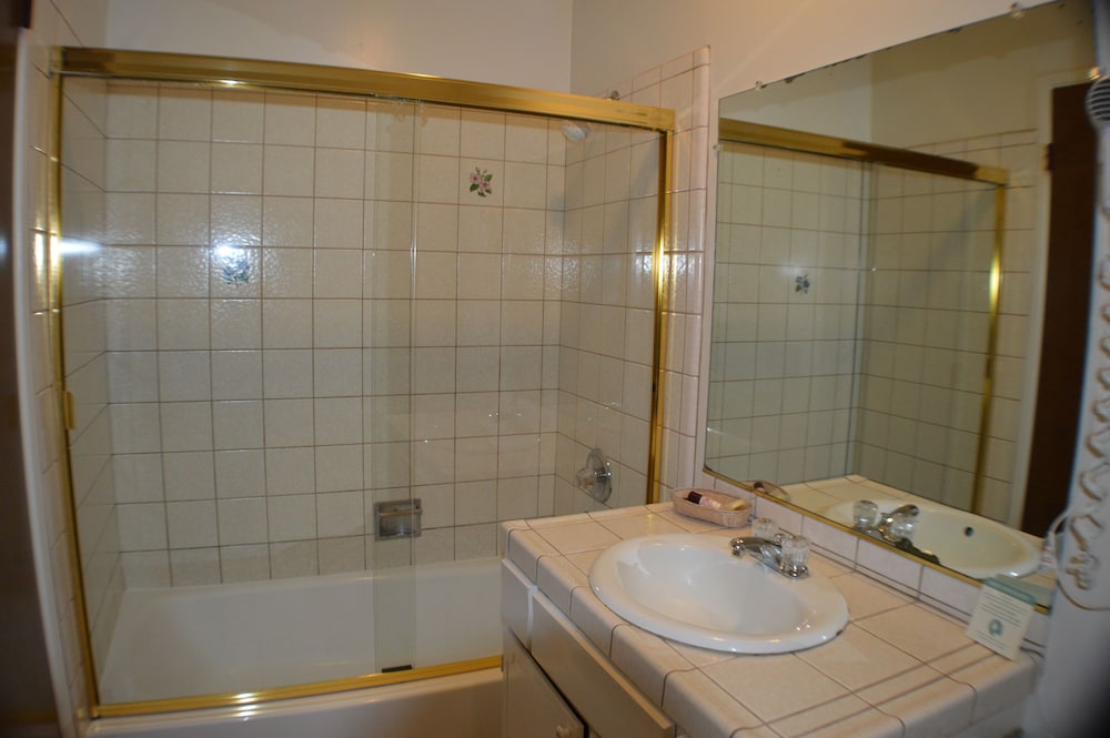 Superior Room - Photo 6