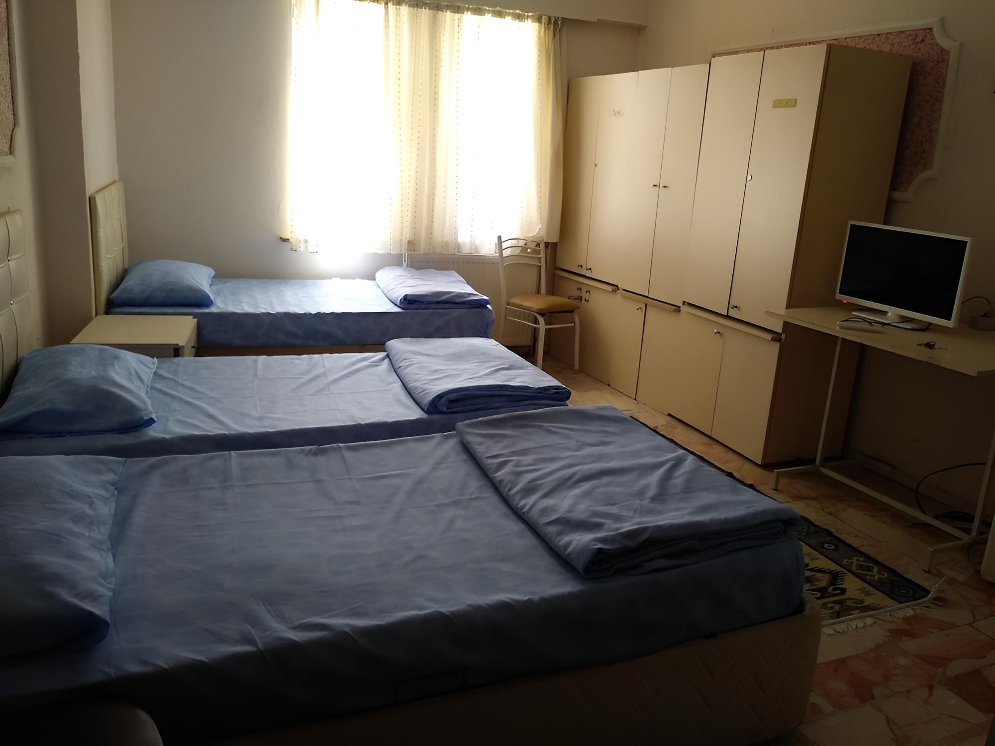 Comfort Quadruple Room, Multiple Beds, Smoking photo 1