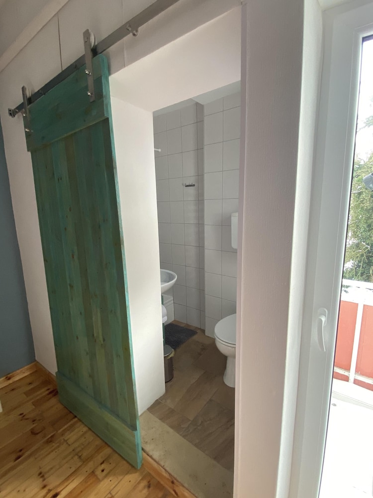 Deluxe Double Room, Private Bathroom - Photo 16