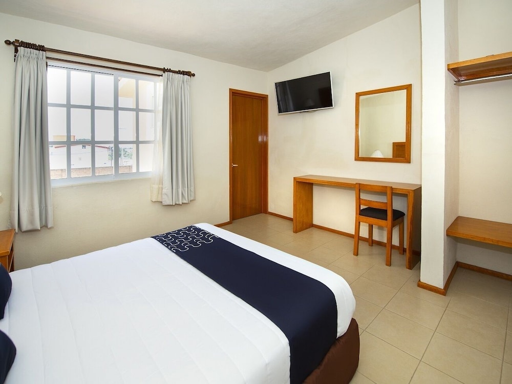 Standard Room (1 Double Bed)