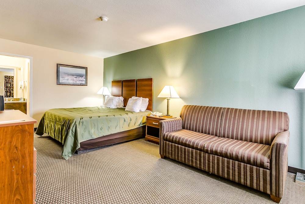 Room, 1 Queen Bed, Non Smoking - Photo 1