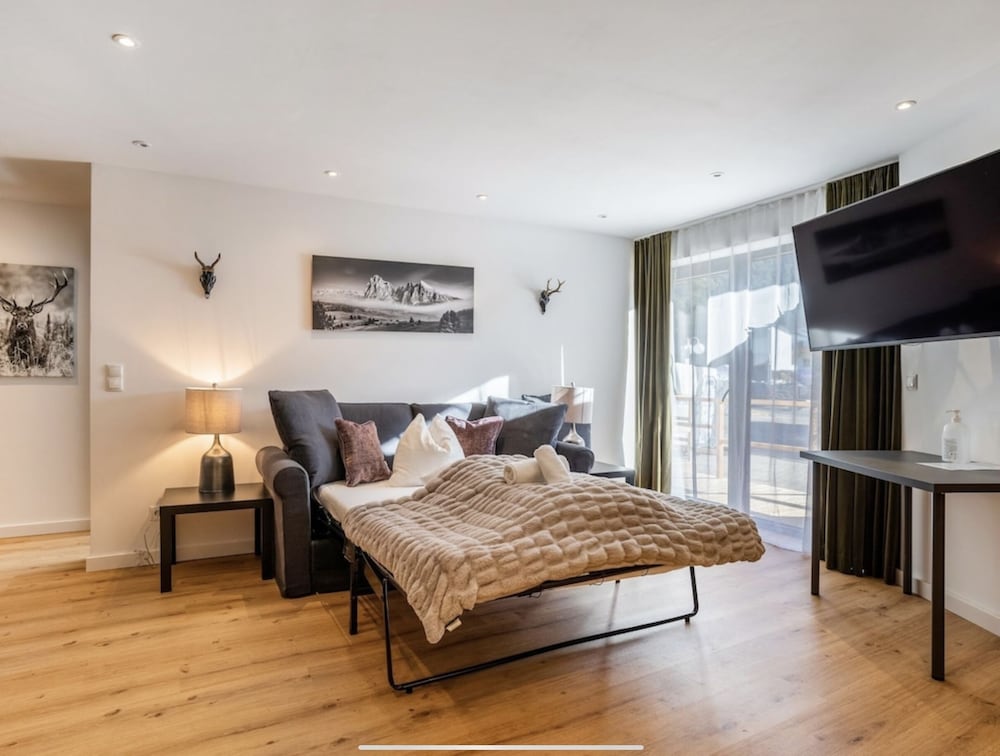 Superior Apartment photo 2