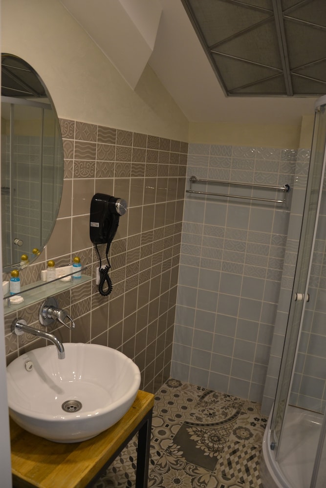 Superior Twin Room photo 3