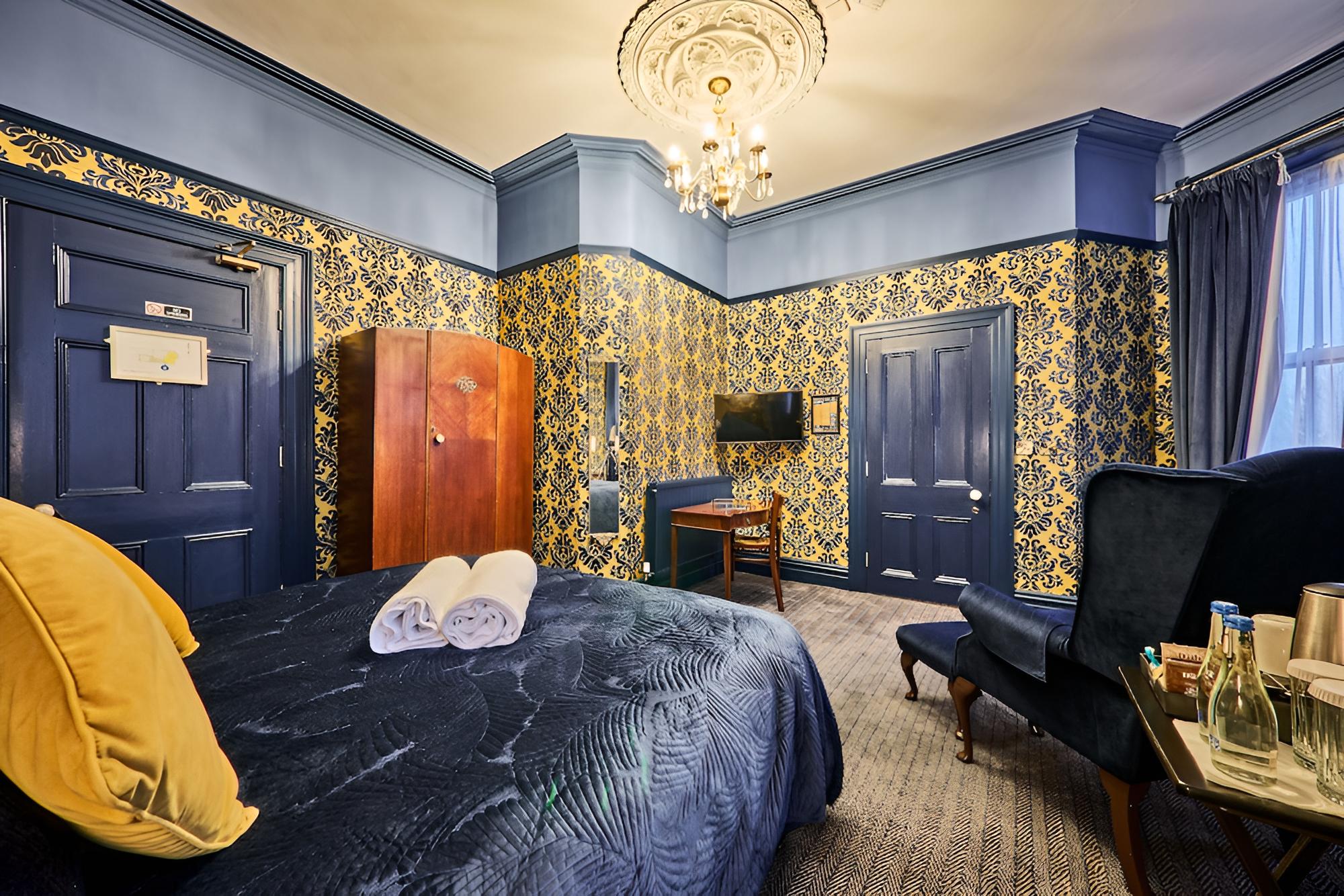 Double Room (Jools Holland) photo 2
