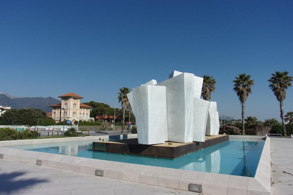Villa photo 3