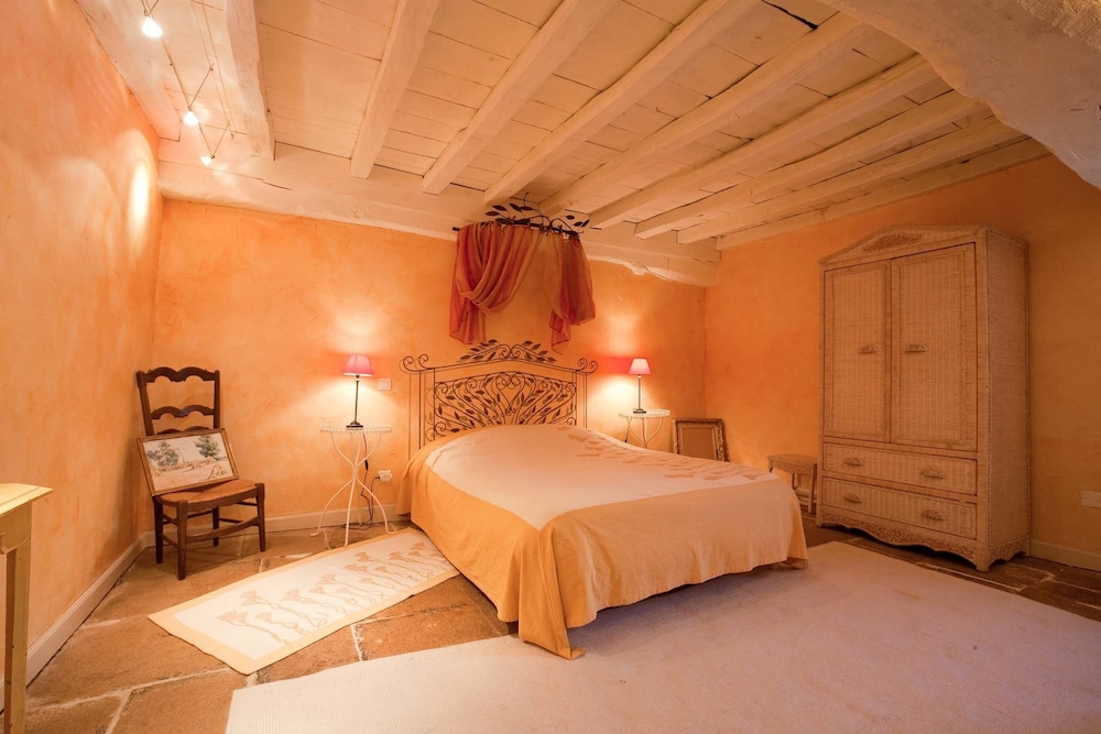 House, 2 Bedrooms (Les Arômes) photo 1