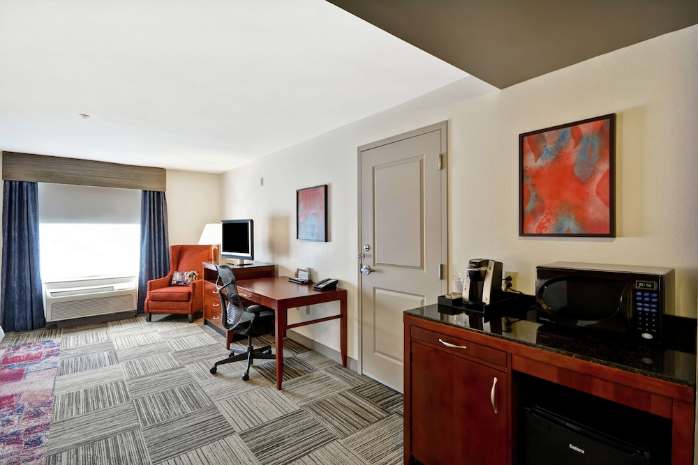 Room, 1 King Bed, Accessible - Photo 1
