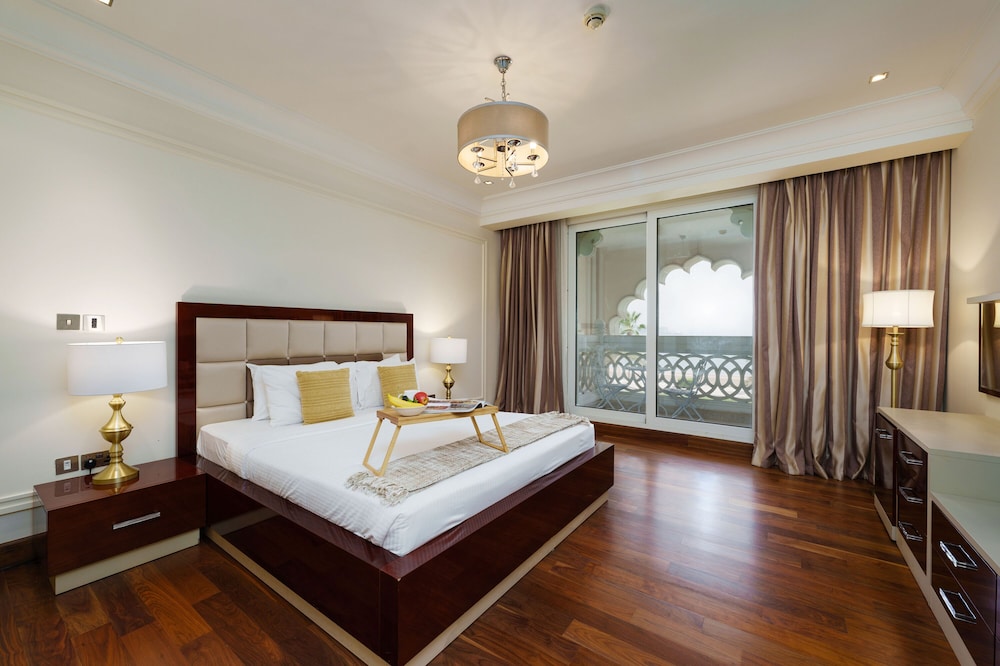 Apartment, 2 Bedrooms, Sea View photo 1