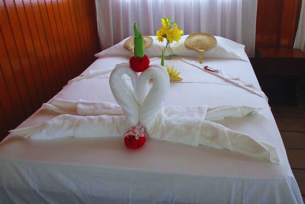 Deluxe Twin Room, Balcony, River View photo 3