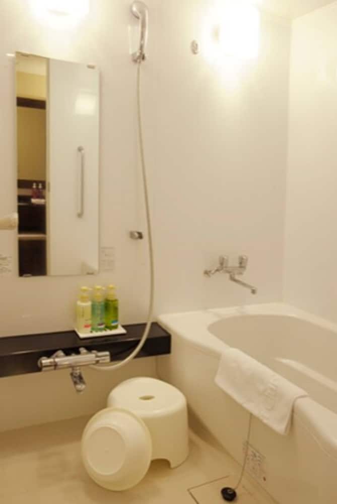 Japanese Modern Room, 2 Single Beds or 2 Futon, Non smoking photo 2