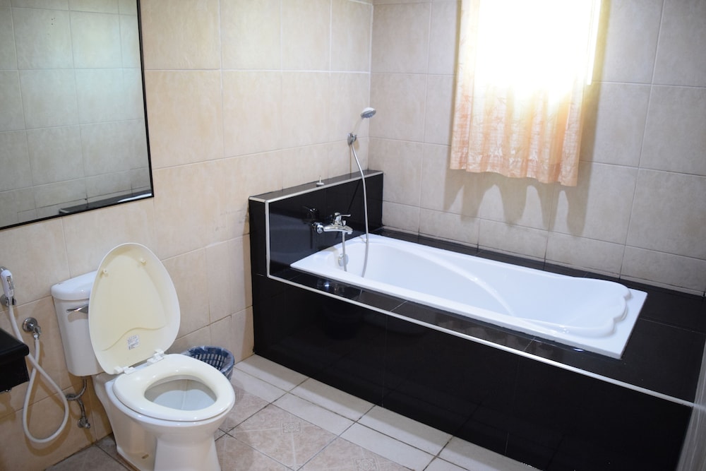 Premier Room - Photo 8