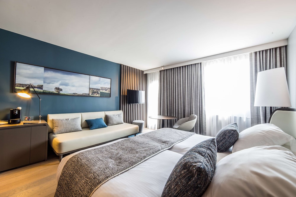 Superior Room, 3 Twin Beds, Non Smoking (Third bed is Single Bed) - Photo 3
