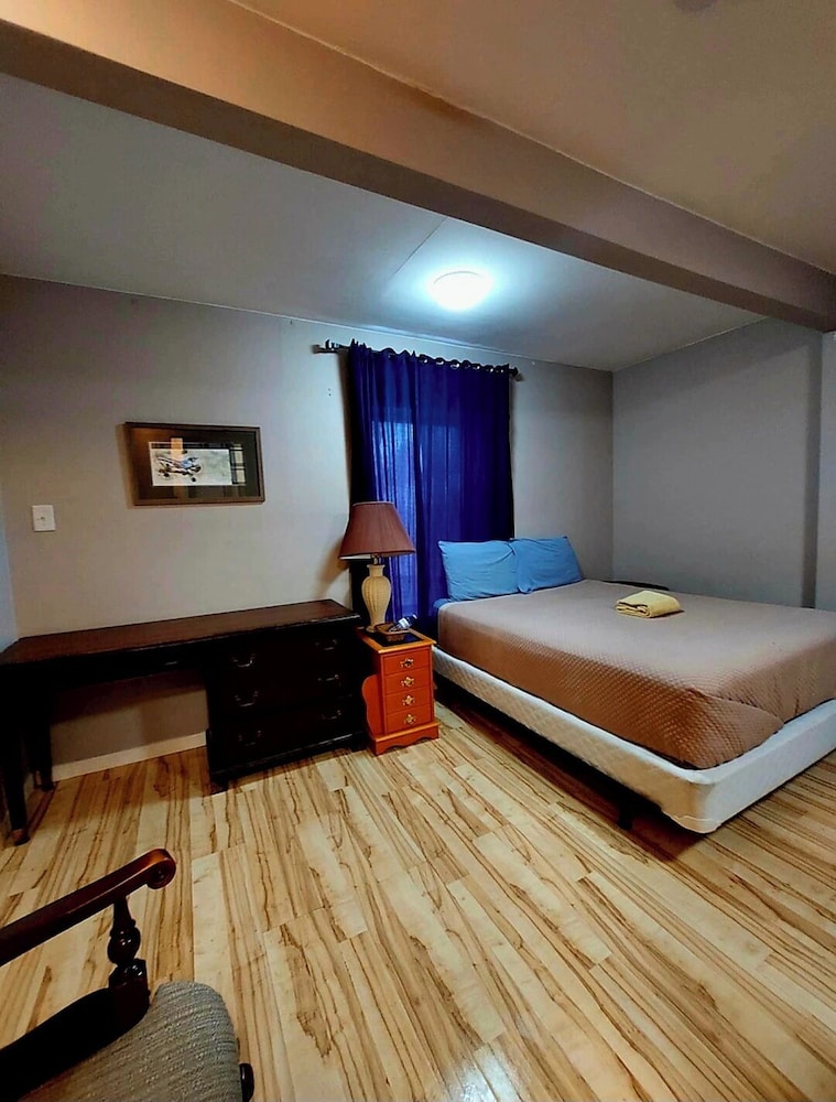 Standard Suite, Courtyard View photo 3