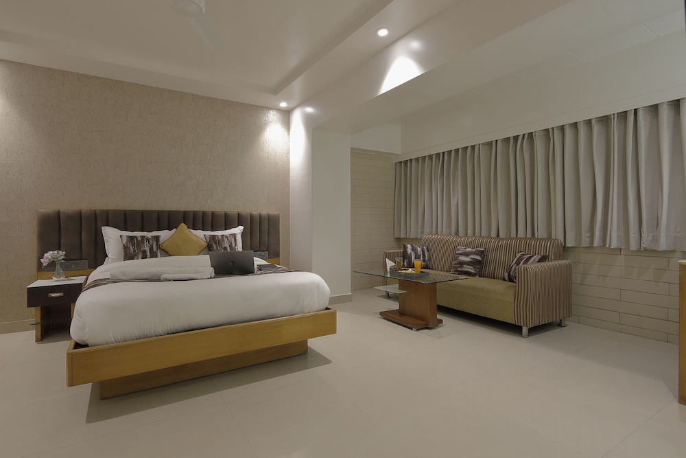 Luxury Room