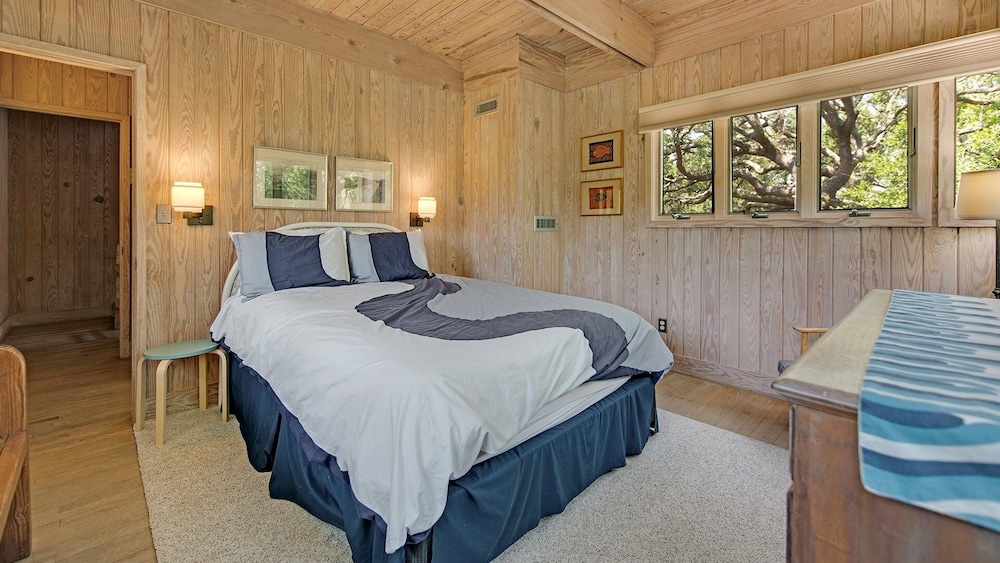 House, 5 Bedrooms photo 1