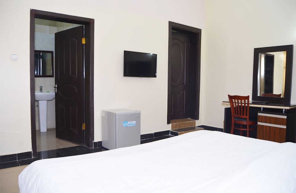 Executive Suite photo 3