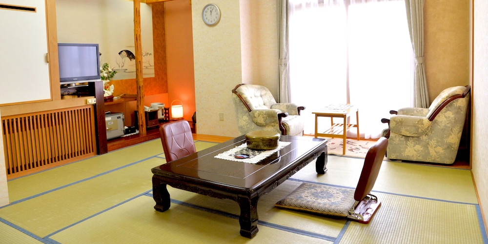 Japanese-style room for 3 people with rock bath photo 1