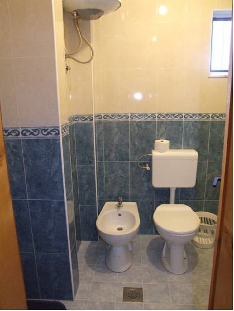 Comfort Double Room, 1 Queen Bed, Smoking, Terrace photo 3