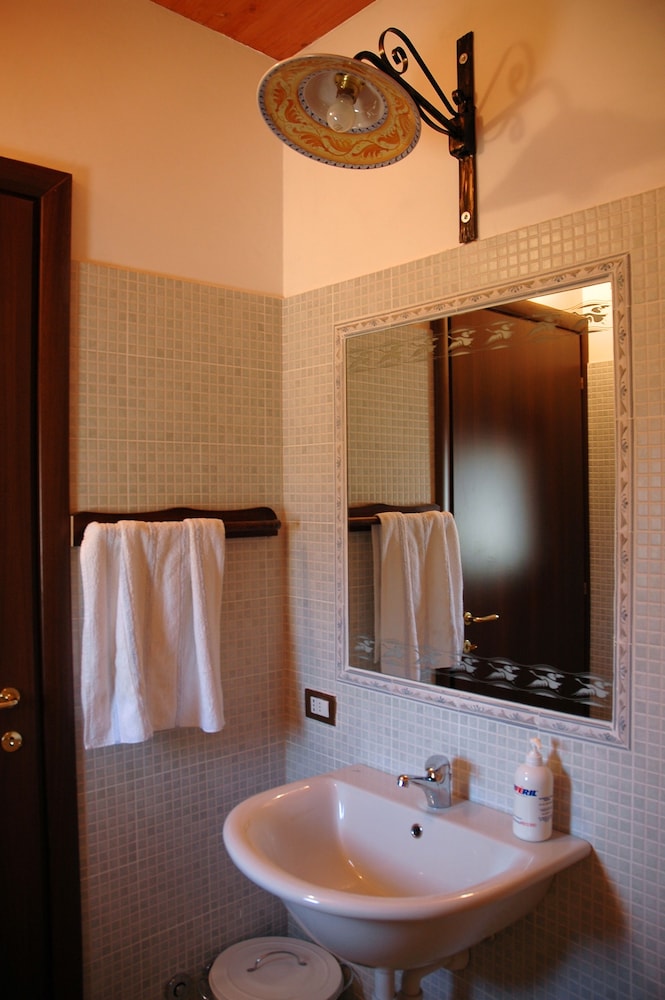 Double or Twin Room, Accessible photo 3